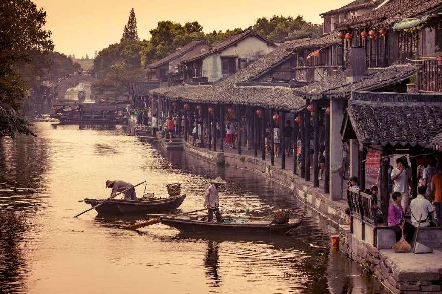尽享智慧,与亚洲龙和雅阁哪个好?哪款性价比高?一问一答